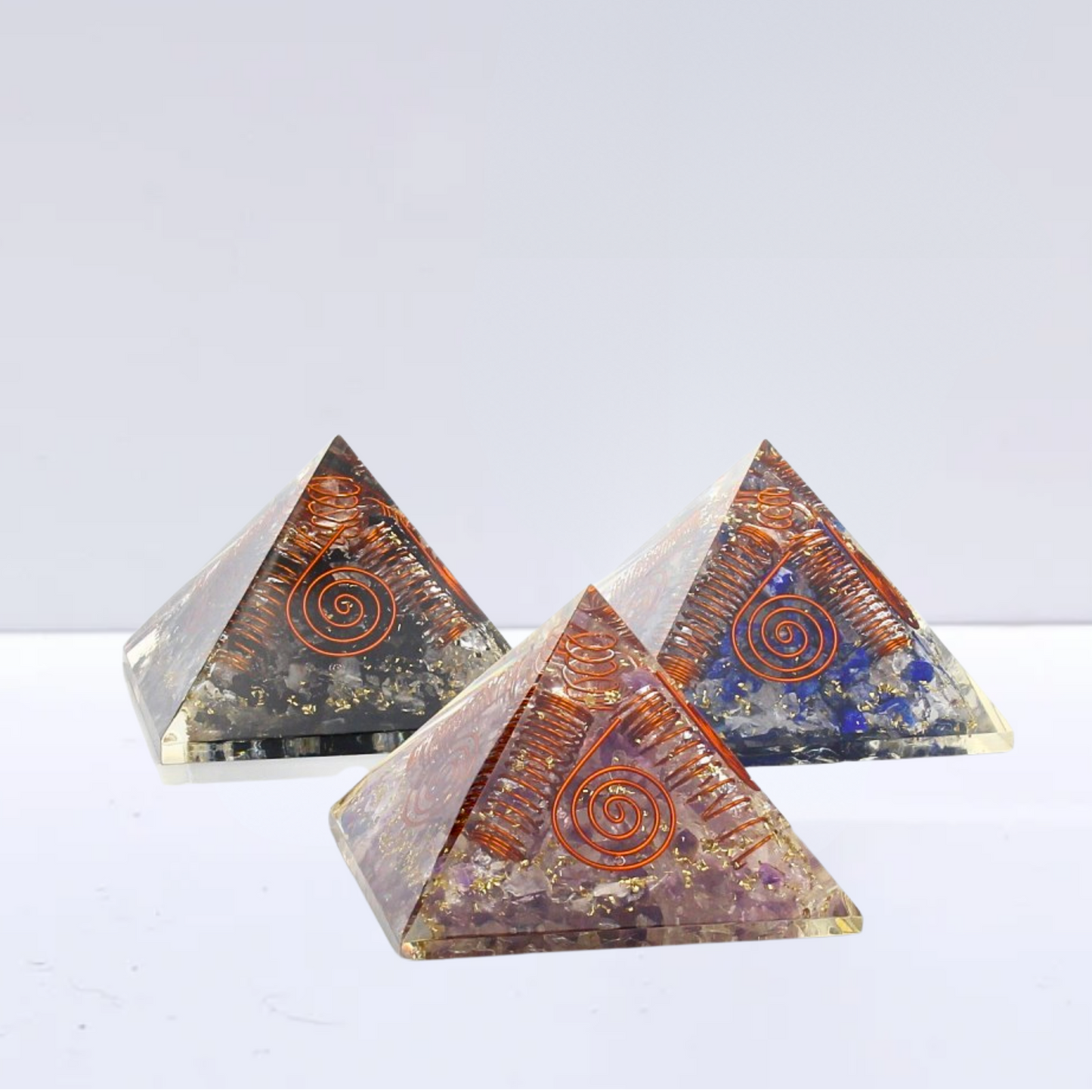 Pirámide Orgonita 'Spiralis' - Lapislázuli y Cuarzo