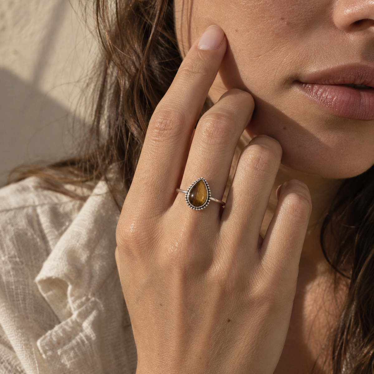 Anillo 'Nari' de Ojo de Tigre - Plata de Ley