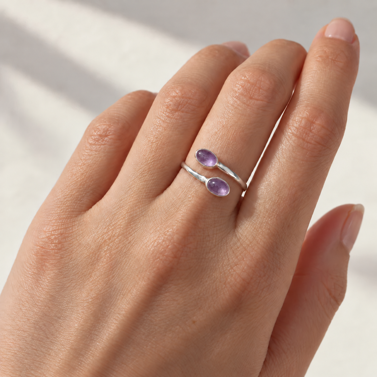 Anillo Ajustable 'Oshun' de Amatista y Plata de Ley 925