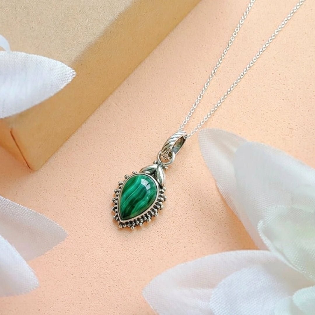 Colgante Agra Malaquita y Plata de Ley 925 - Mystical Tienda