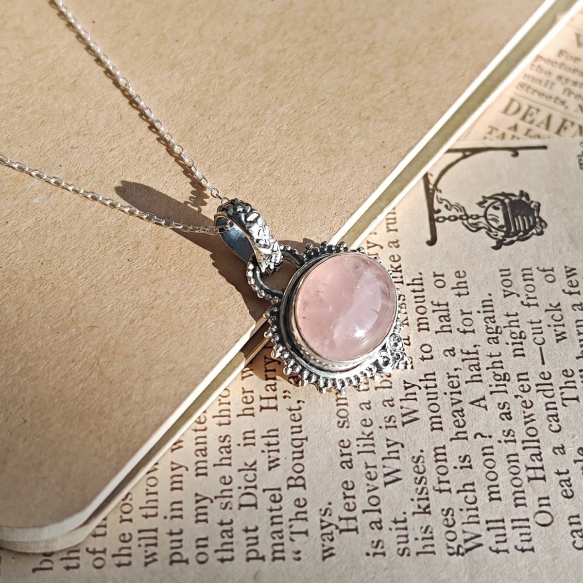Colgante Amisha Cuarzo Rosa y Plata de Ley 925 - Mystical Tienda