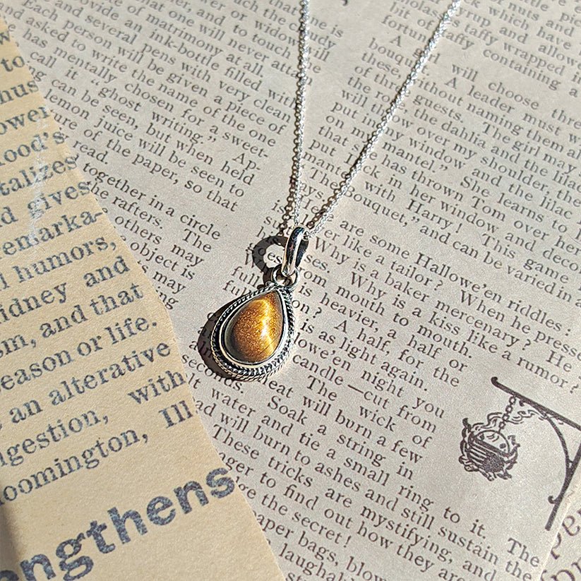 Colgante 'Hina' Ojo de Tigre y Plata de Ley 925 - Mystical Tienda