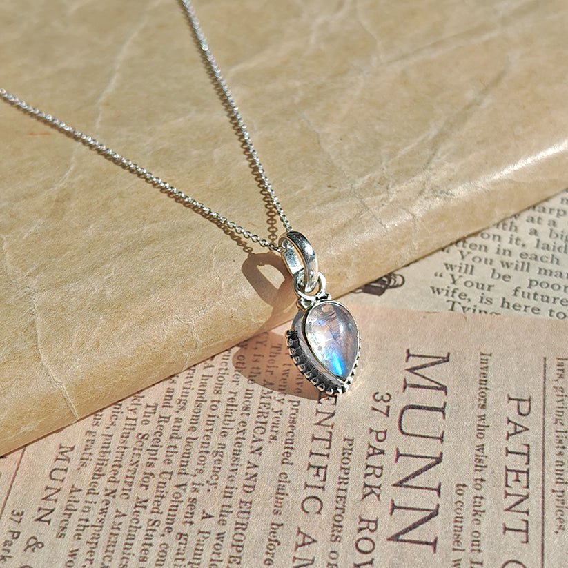 Colgante 'Ishtar' Piedra de Luna y Plata de Ley 925 - Mystical Tienda