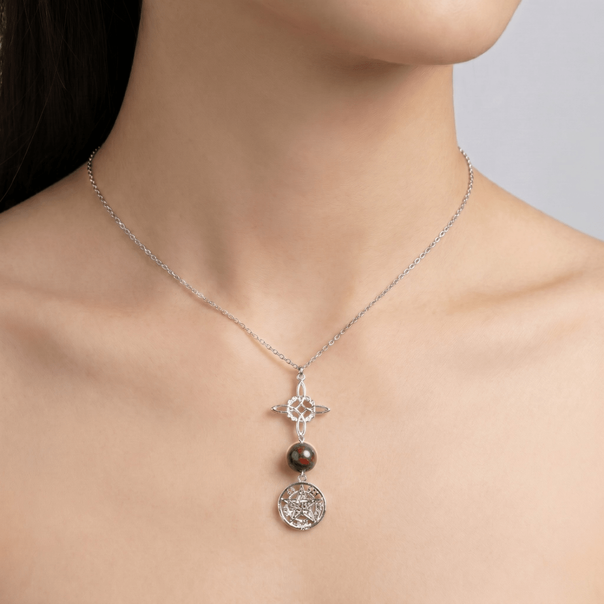 Colgante Nudo de Bruja & Tetragramaton con Bola de Jaspe Sangre de Dragón S925 - Mystical Tienda