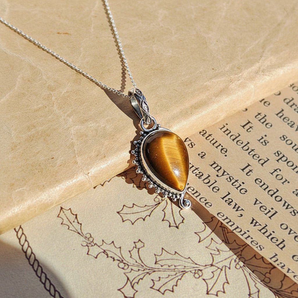 Colgante Varanasi Ojo de Tigre y Plata de Ley 925 - Mystical Tienda