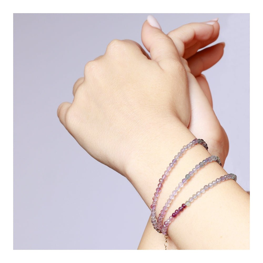 Pulsera 'Nairisa' - Fluorita Arcoiris - Mystical Tienda
