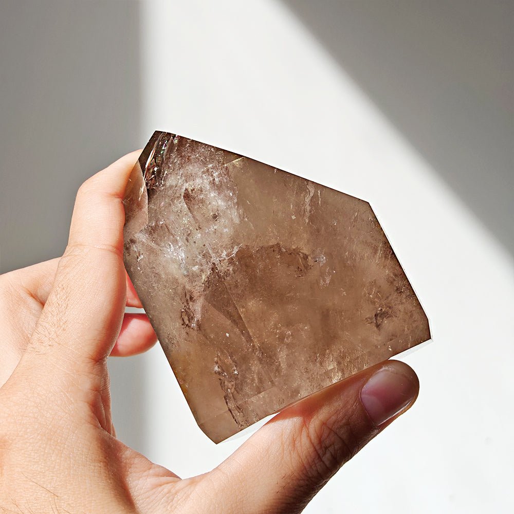 Punta de Cuarzo Ahumado 02 - Maestro Canalizador y Arcoiris - Mystical Tienda