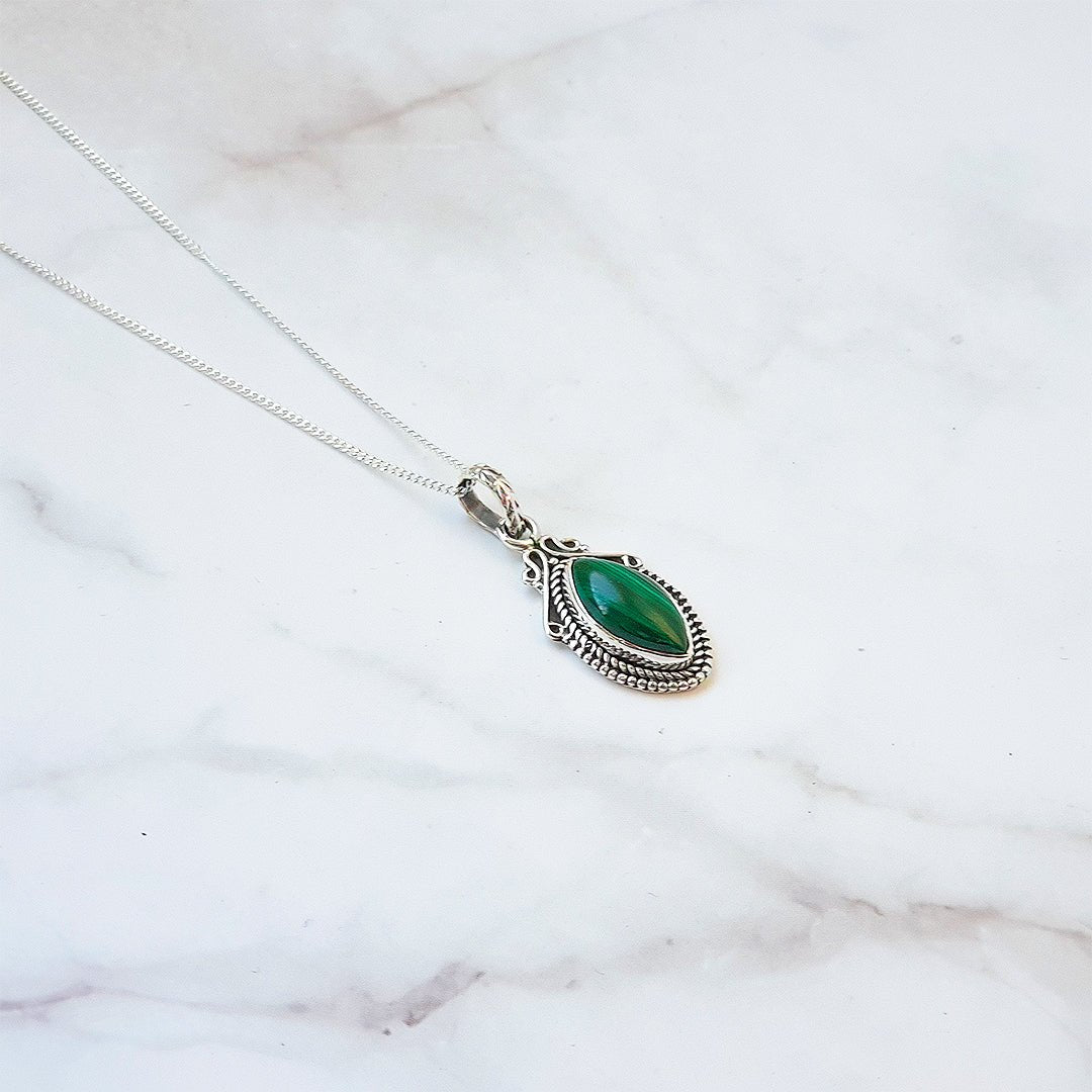 Colgante Lágrima Malaquita y Plata de Ley 925 - Mystical Tienda