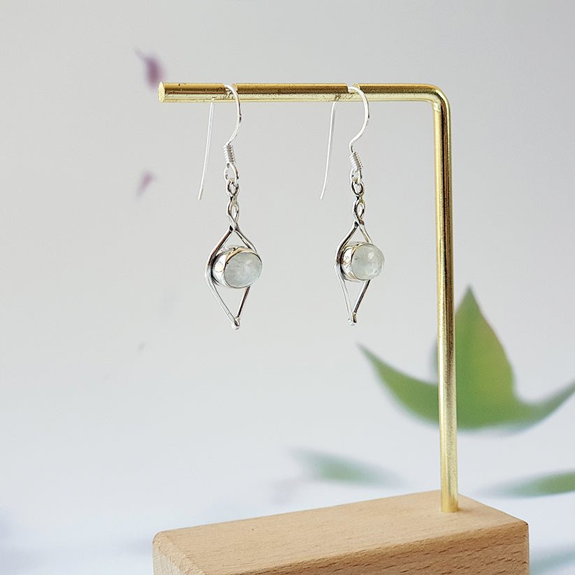 Pendientes Eleos Piedra de Luna y Plata de Ley 925 - Mystical Tienda