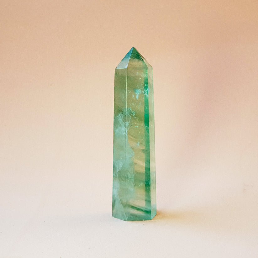 Punta de Fluorita Verde - Mystical Tienda