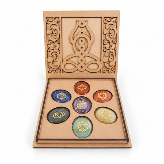 Kit 7 Chakras + Cajita de Madera Grabada con Silueta de Meditación Infinita