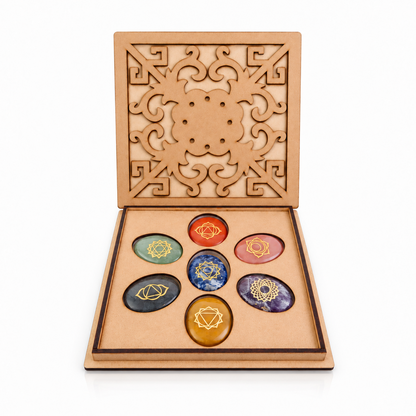 Kit 7 Chakras + Cajita de Madera Grabada con Cenefa Oriental