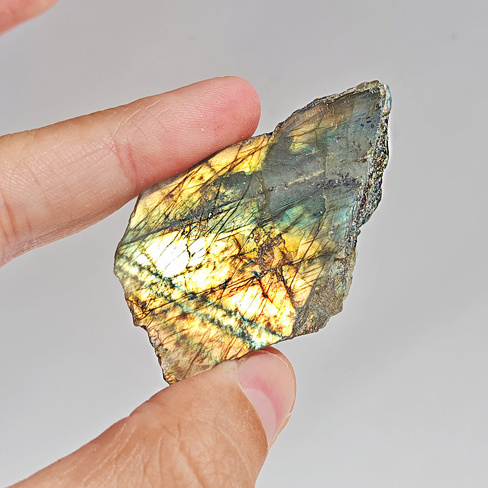 Labradorita Semi pulida