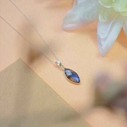 Colgante Lágrima Fina de Labradorita y Plata de Ley 925 - Mystical Tienda