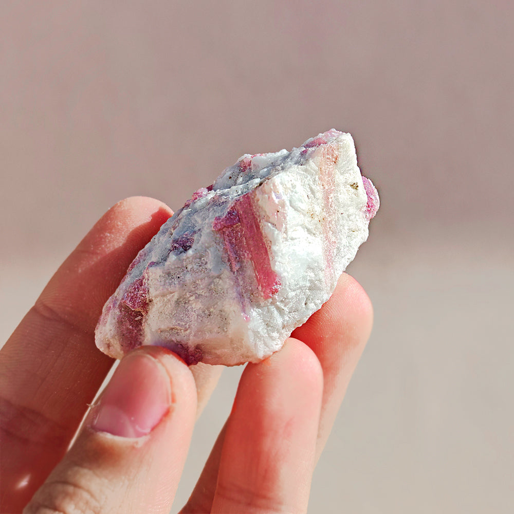 Turmalina Rosa en Bruto