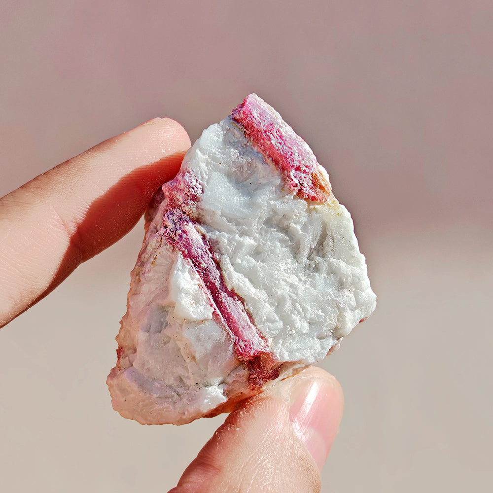Turmalina Rosa en Bruto