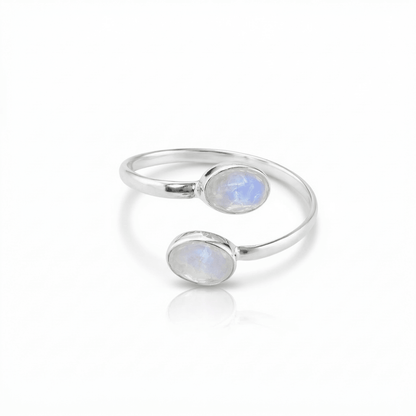 Anillo Ajustable 'Oshun' de Piedra de Luna y Plata de Ley 925 - Mystical Tienda