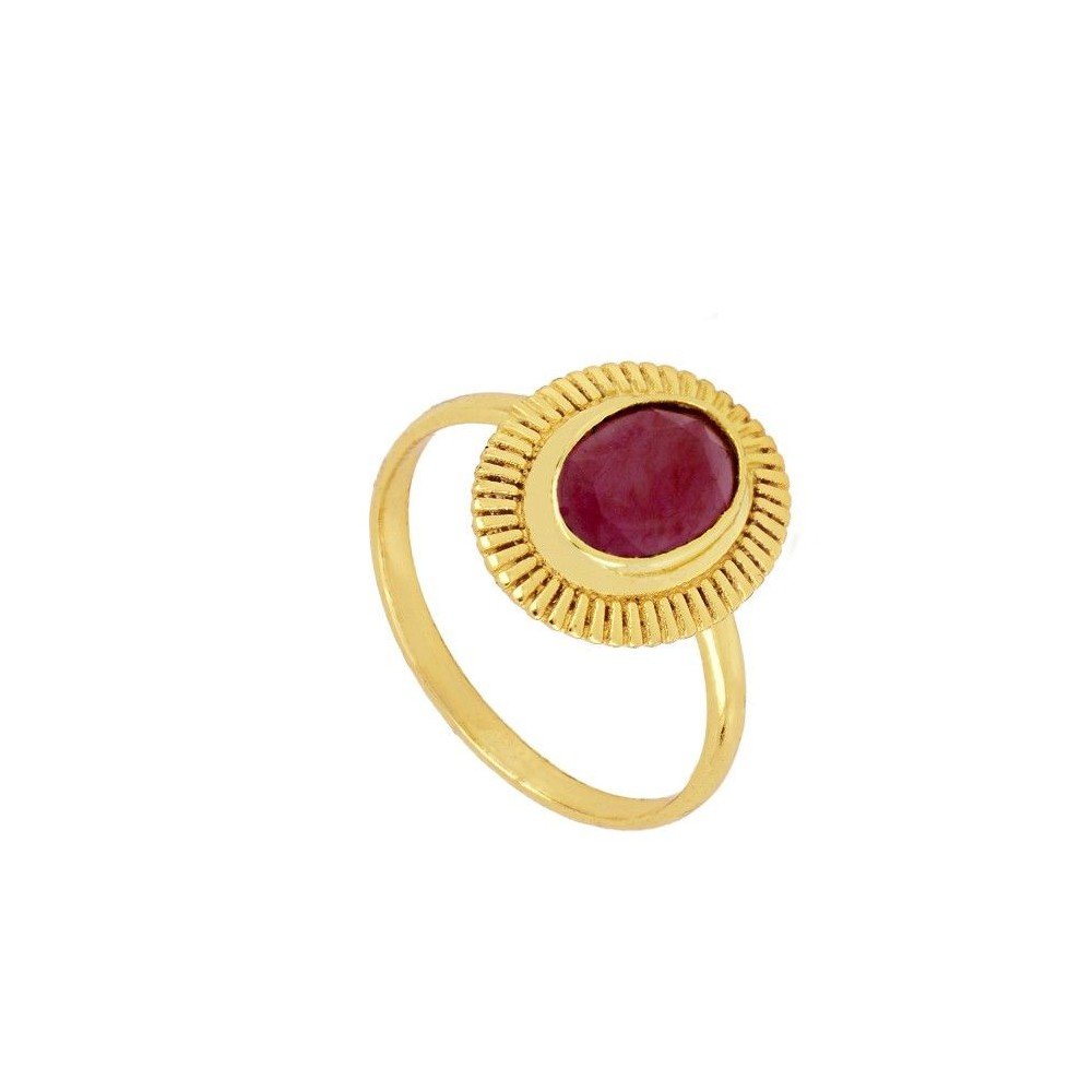 //mysticaltienda.com/cdn/shop/files/anillo-ovale-de-granate-bano-de-oro-18k-365719.jpg?v=1717933108