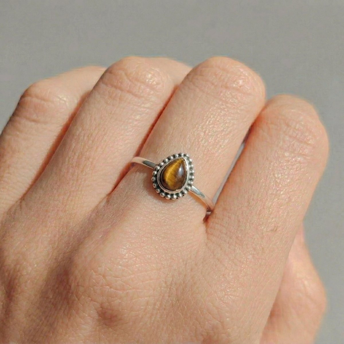 Anillo 'Yara' de Ojo de Tigre - Plata de Ley - Mystical Tienda