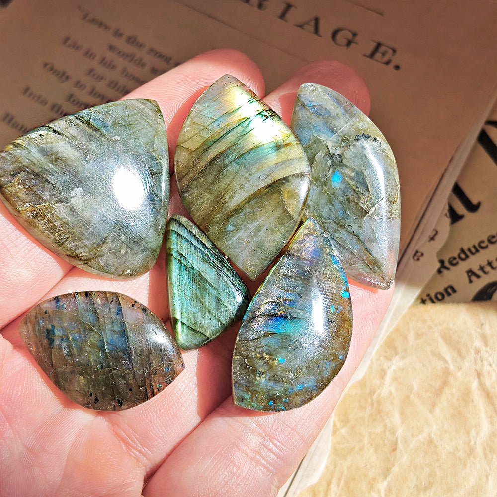 Cabujón de Labradorita - Mystical Tienda