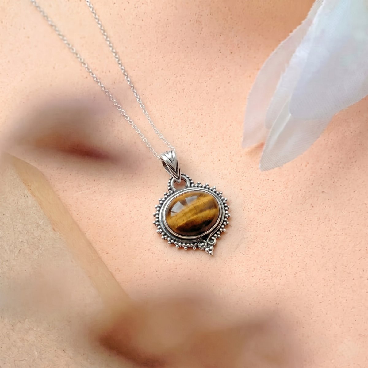 Colgante Amisha Ojo de Tigre y Plata de Ley 925 - Mystical Tienda