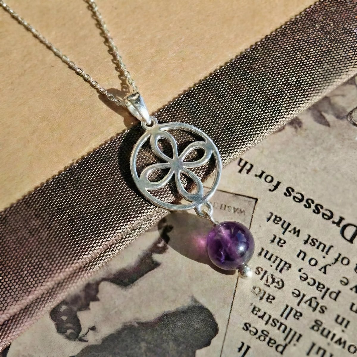 Colgante Amuleto Sigilio & Amatista - Plata de Ley 925 - Mystical Tienda