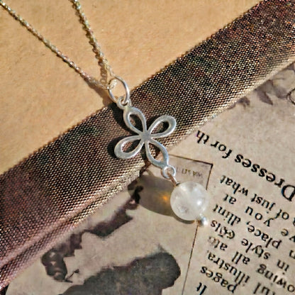 Colgante Amuleto Sigilo & Cuarzo Blanco - Plata de Ley 925 - Mystical Tienda