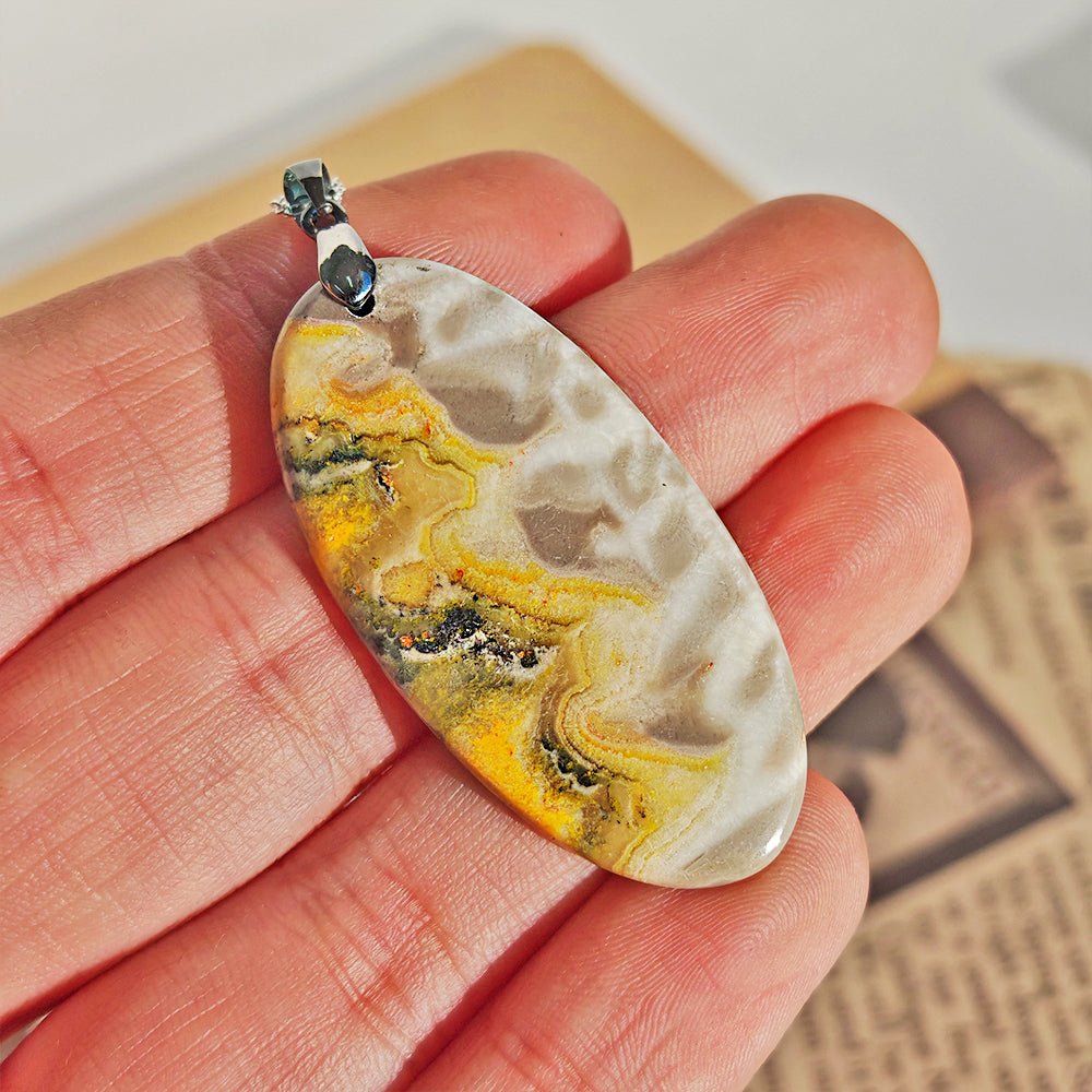 Colgante de Jaspe Abejorro con Engarce de Plata de Ley 925 - Mystical Tienda