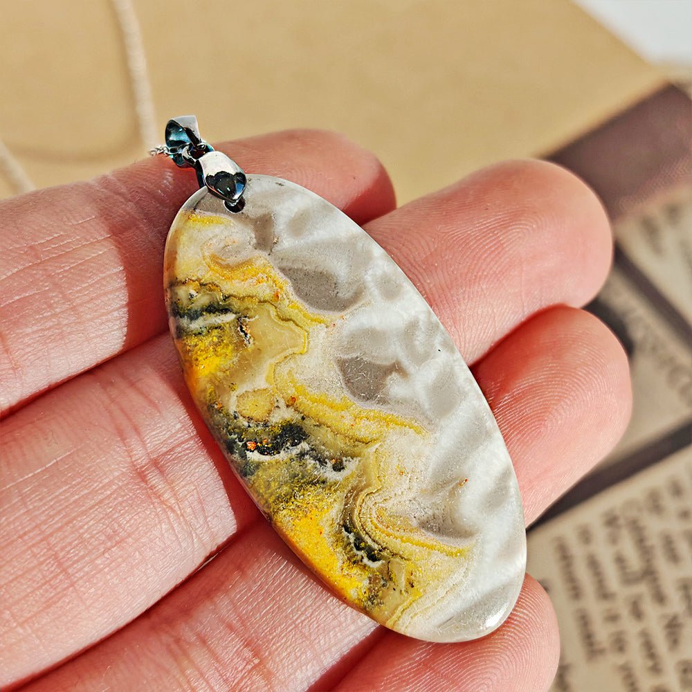 Colgante de Jaspe Abejorro con Engarce de Plata de Ley 925 - Mystical Tienda