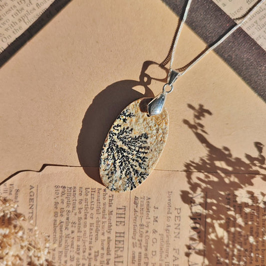 Colgante de Pirolusita Dendrítica y Plata de Ley 925 - Mystical Tienda