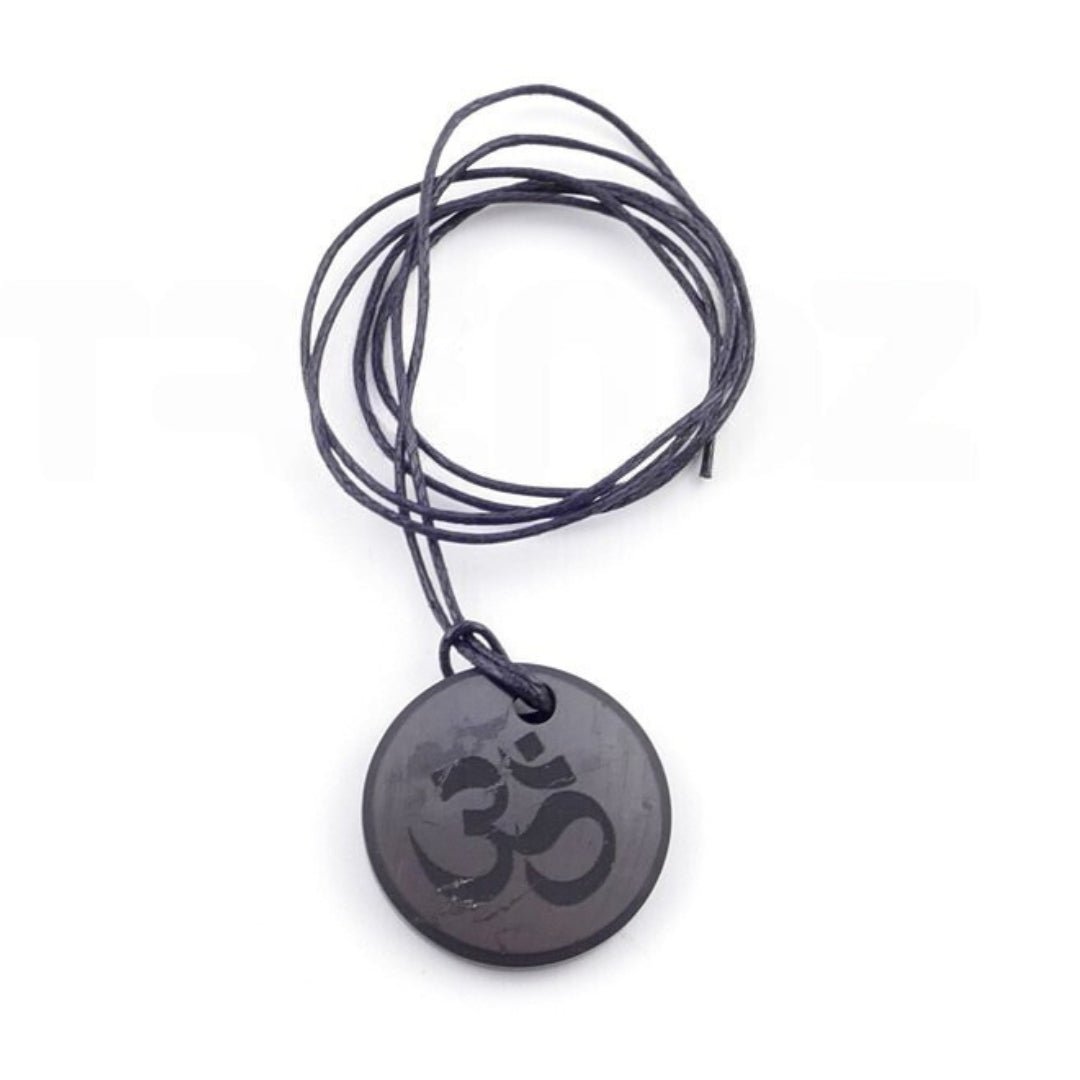 Colgante de Shungit con Símbolo de OM - Mystical Tienda