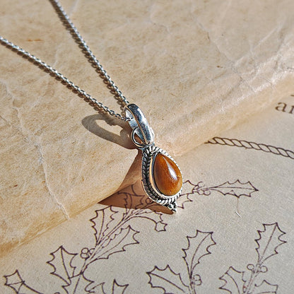 Colgante 'Dewi' Ojo de Tigre y Plata de Ley 925 - Mystical Tienda