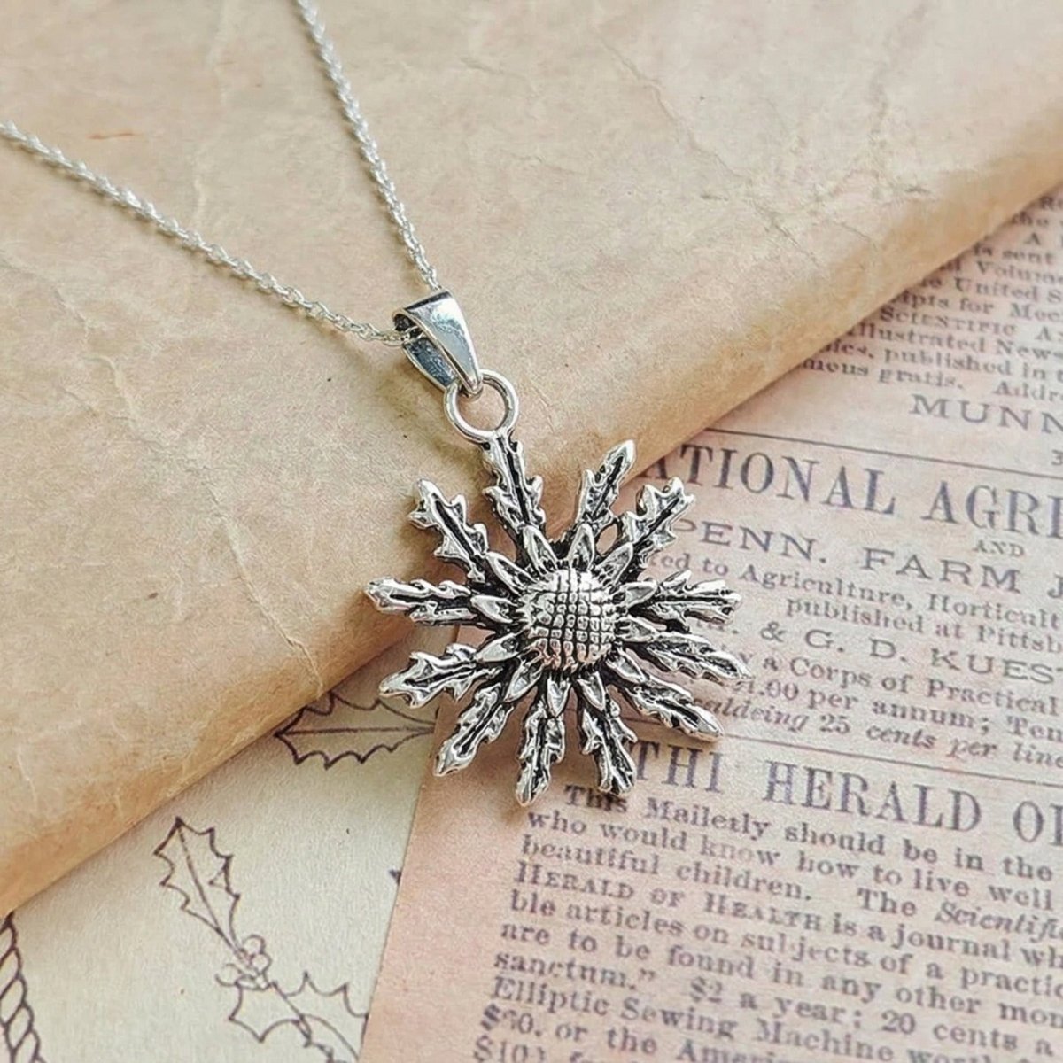 Colgante Eguzkilore - Plata de Ley 925 - Mystical Tienda