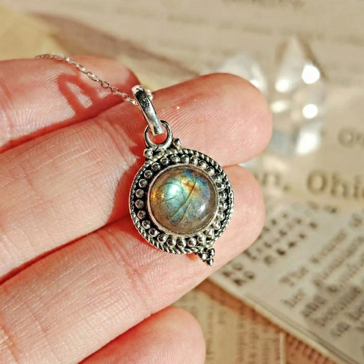 Colgante 'Eos' de Labradorita y Plata de Ley 925 - Mystical Tienda