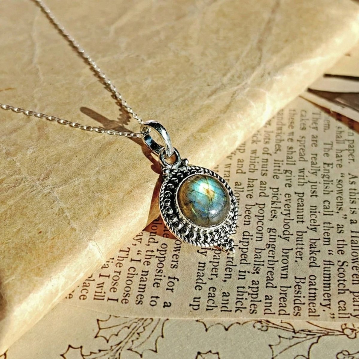 Colgante 'Eos' de Labradorita y Plata de Ley 925 - Mystical Tienda