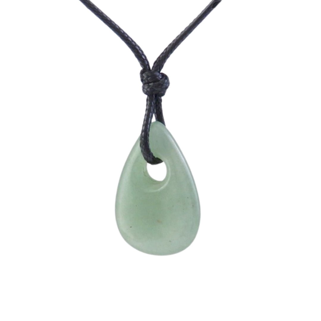 //mysticaltienda.com/cdn/shop/files/colgante-lagrima-agujereada-de-aventurina-543530.jpg?v=1725653478