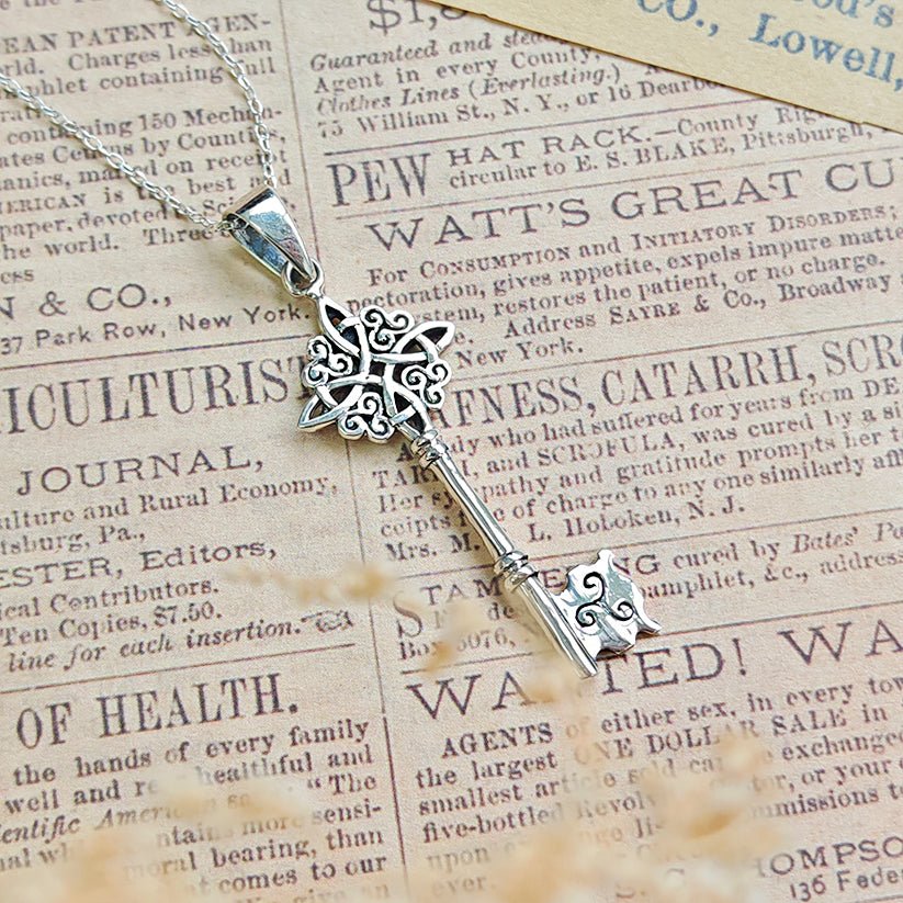 Colgante Llave Nudo de Bruja - Plata de Ley 925 - Mystical Tienda