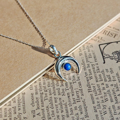 Colgante Luna Invertida de Lapislázuli - Plata de Ley 925 - Mystical Tienda
