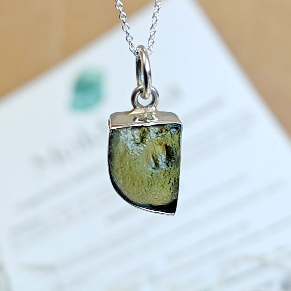 Colgante Moldavita Plata de Ley 925 - PREVENTA - Mystical Tienda