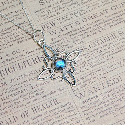 Colgante Nudo de Bruja en Plata de Ley 925 con Labradorita - Mystical Tienda