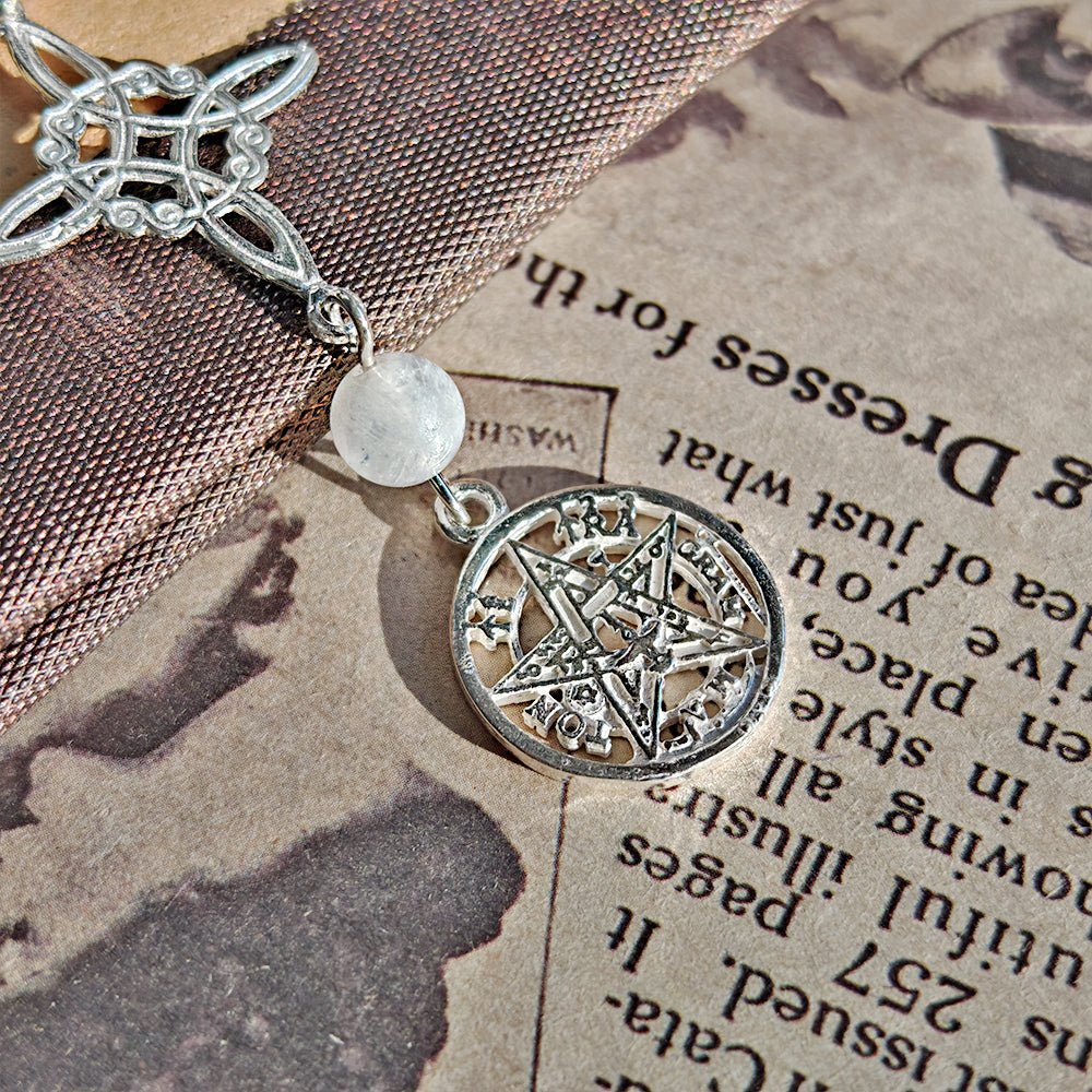 Colgante Nudo de Bruja & Tetragramaton con Bola Cuarzo Blanco - S925 - Mystical Tienda