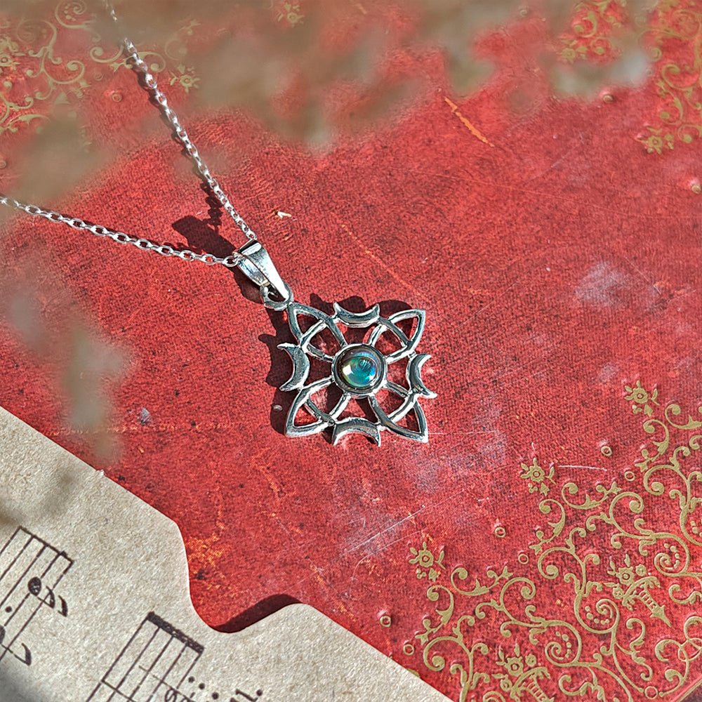 Colgante Nudo de Bruja Wicca con Abulón - Plata de Ley 925 - Mystical Tienda