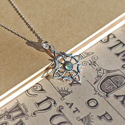 Colgante Nudo de Bruja Wicca con Abulón - Plata de Ley 925 - Mystical Tienda