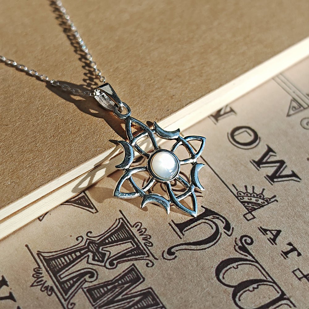 Colgante Nudo de Bruja Wicca con Nácar - Plata de Ley 925 - Mystical Tienda