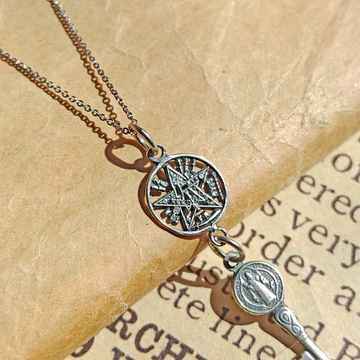 Colgante Protector Llave de San Benito S925 - Mystical Tienda