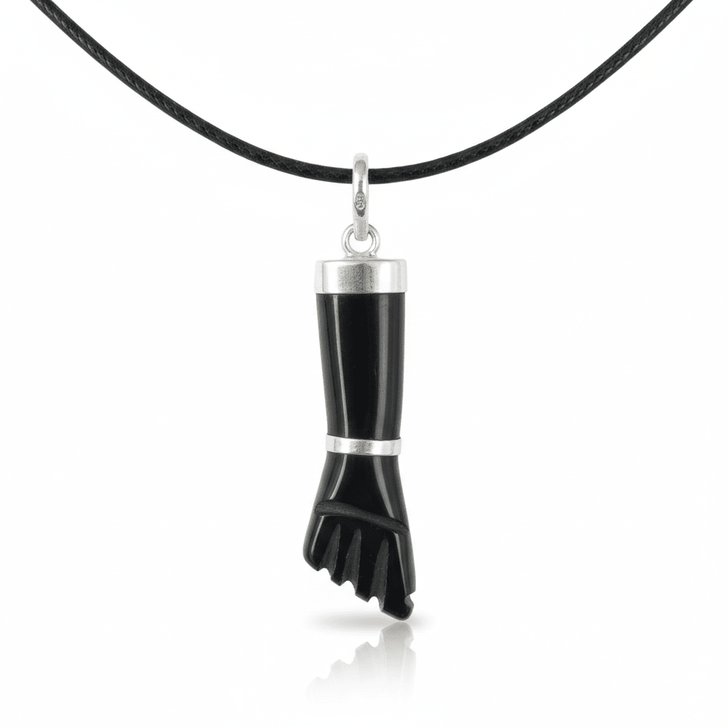 Colgante Puño de Ónix y Plata de Ley 925 - Mystical Tienda