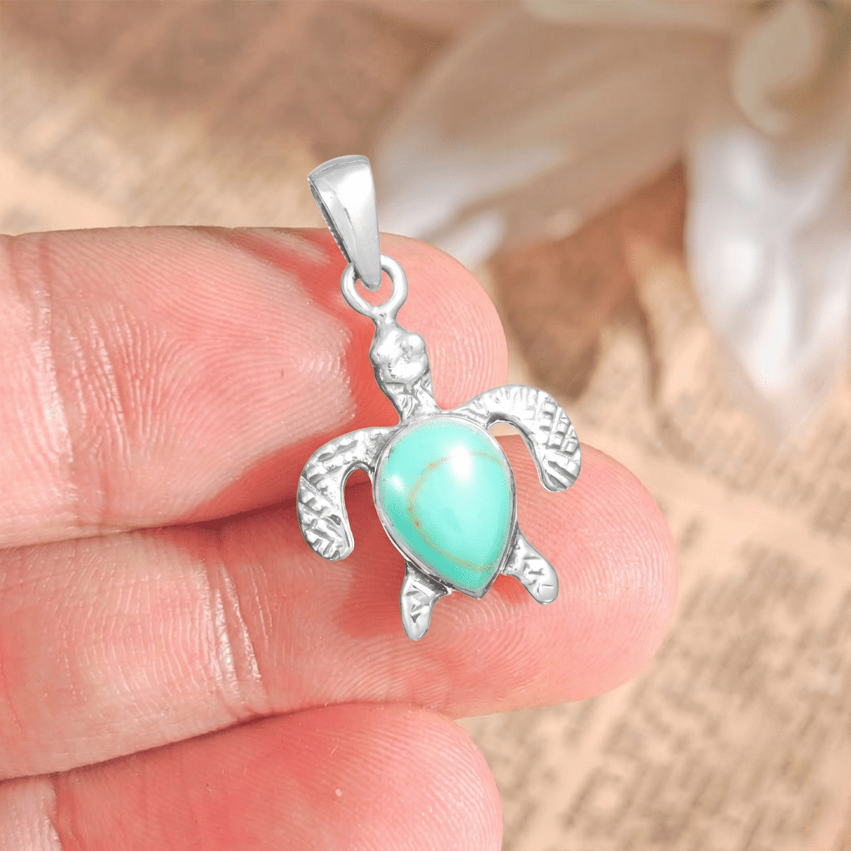Colgante Tortuga con Howlita Azul - Plata de Ley 925 - Mystical Tienda
