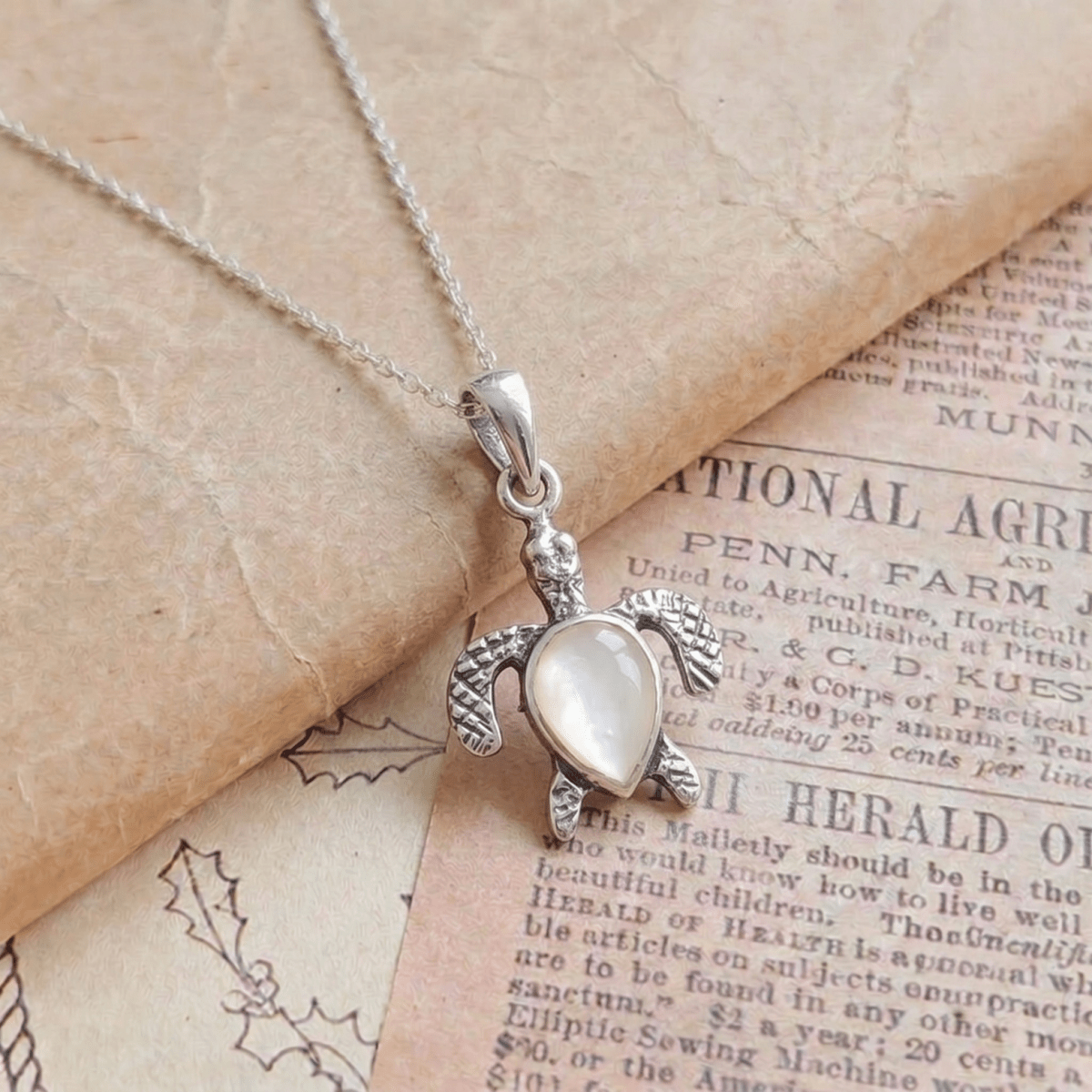 Colgante Tortuga con Nácar - Plata de Ley 925 - Mystical Tienda