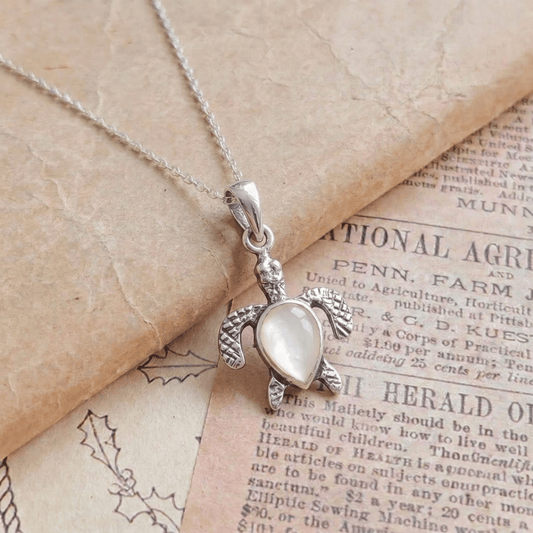 Colgante Tortuga con Nácar - Plata de Ley 925 - Mystical Tienda