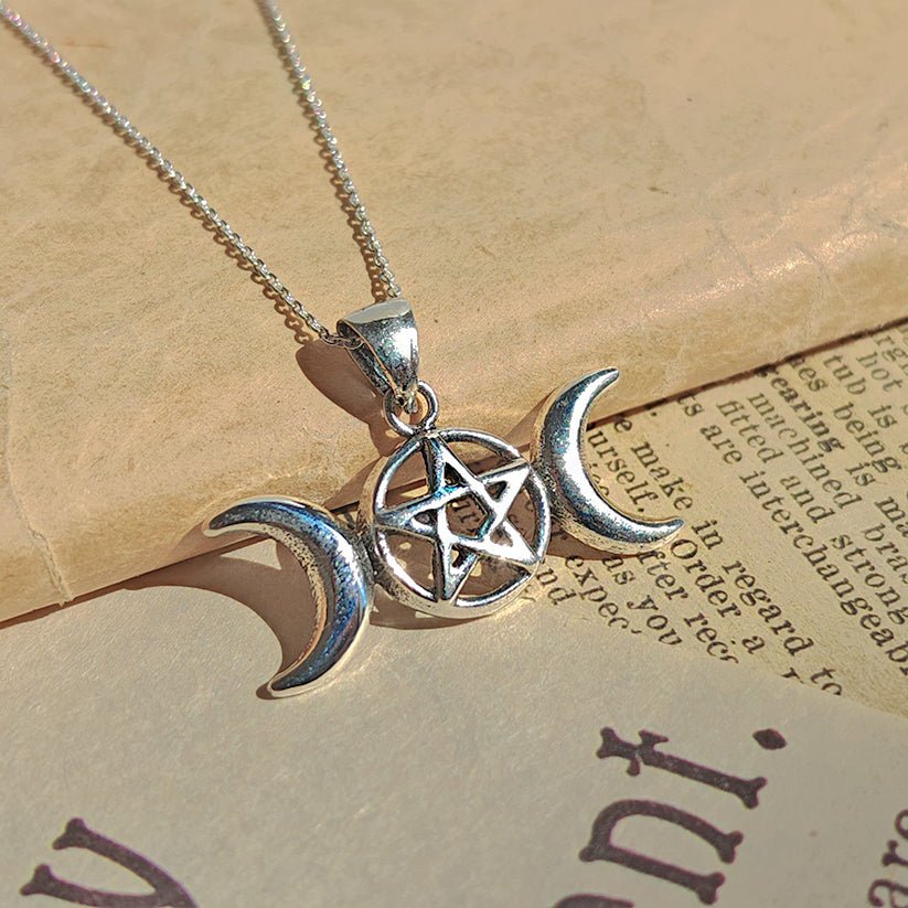 Colgante Triple Luna con Pentagrama – Plata de Ley 925 - Mystical Tienda